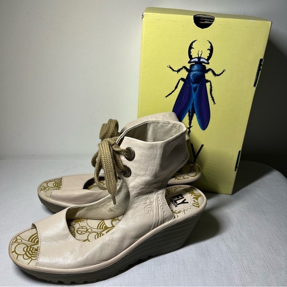 Fly London Cream Wedge Shoes with Metallic Accents. Size 9 or 40. - Picture 1 of 11